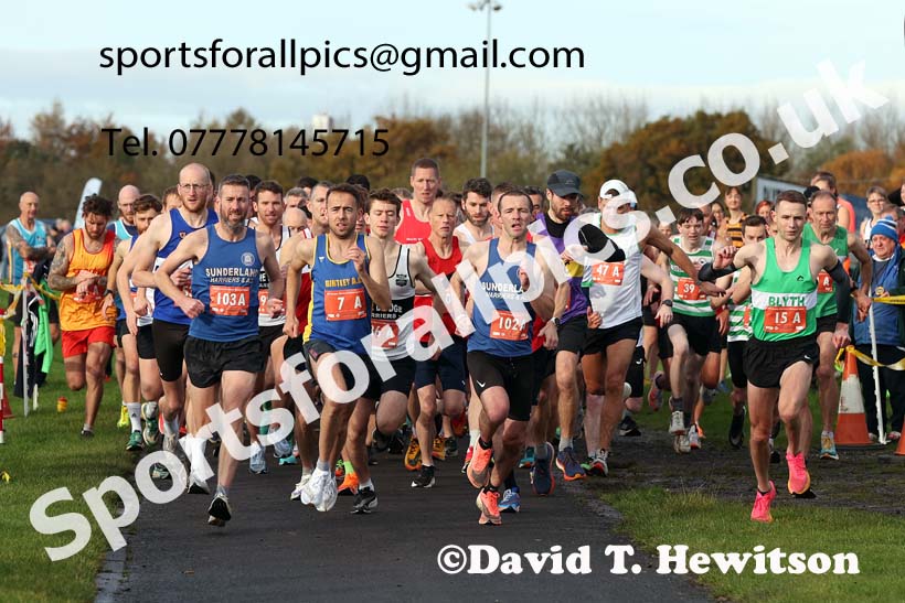 The 2023 Norman Woodcock Road Relays, Newcastle Racecourse, Gosforth, Newcastle.  Photo: David T. Hewitson/Sports for All Pics